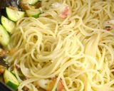 大葉たっぷりタコとズッキーニのパスタ作り方10写真