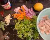 イカとパクチーの塩レモンエスニック炒め　作り方3写真