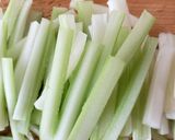 セロリのアジアン浅漬け作り方1写真