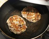 お弁当にも♪ゴロッと椎茸の甘酢ハンバーグ作り方4写真