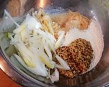 ぴりりと辛い肉のドライなつけだれ作り方1写真