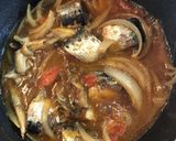 味付け鰯缶と冷凍トマトでうどん作り方4写真