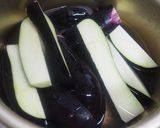 簡単！茄子と豚バラ肉の煮物♪作り方1写真