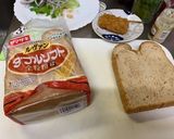 残り物の一口串カツ1本をサンドイッチに作り方1写真