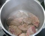 簡単！圧力鍋でとろとろビーフシチュー作り方1写真