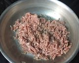 簡単つまみ!とうもろこしとひき肉の炒め物作り方1写真