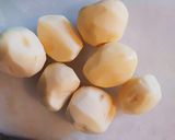 給食の味♪じゃがいものそぼろ炒め作り方1写真