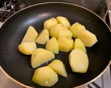 簡単☆塩辛とブルーチーズの焼きポテト作り方3写真