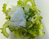 ゴーヤりんごセロリのマヨ和えサラダ作り方2写真