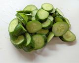 ポリポリ旨い!梅みりん醤油のきゅうり漬物作り方1写真
