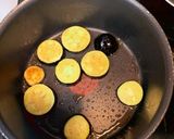 王道だけど一手間☆茄子と豆腐の味噌汁作り方1写真