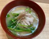 豚肉と蕪とセリの味噌汁♡作り方8写真