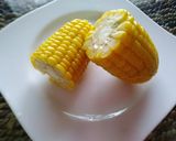 炊飯器で　蒸しトウモロコシ作り方4写真