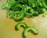 ゴーヤの彩りサラダ作り方1写真