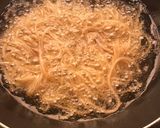 そうめんなどの余りでパリパリ麺作り方1写真
