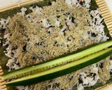 海苔巻き！梅わかめとろろ昆布かっぱ巻き！作り方2写真