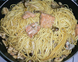 秋鮭ときのこのパスタ　柚子こしょう風味作り方5写真