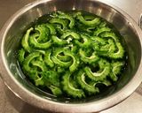 簡単！ゴーヤと豚肉の卵とじ炒め作り方1写真