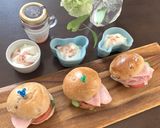 簡単可愛いハムとキュウリのミニバーガー♪作り方3写真