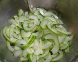 夏野菜たっぷり春雨サラダ作り方2写真