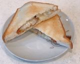 フライドチキン挟んだ、チーズホットサンド作り方6写真