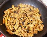豚肉とキノコの甜麺醤炒め作り方3写真