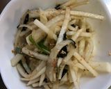 大根と大葉と韓国のりのサラダ作り方3写真