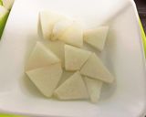 離乳食に(^^)〜梨のコンポート〜作り方1写真