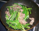 牛肉入りニラたま★作り方2写真