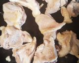 鶏と梅の照り煮作り方2写真