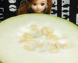 リカちゃん♡冬瓜と鶏肉 絹さやの煮物作り方1写真
