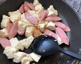 魚肉ソーセージと豆腐のふんわり卵焼き炒め作り方4写真