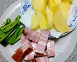 スモークベーコンと新じゃが炒め作り方2写真