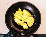 卵とトマトチーズの炒め物♪作り方2写真