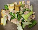 厚揚げと青梗菜のコク旨醤油炒め作り方2写真