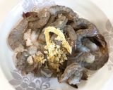 エビとニンニクのバター炒め(簡単中華料理作り方3写真