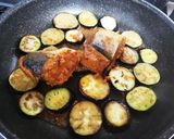 【減塩】味付け要らずピリ辛炒め【サバ缶】作り方3写真