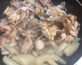 じゃがいもと舞茸の豚肉ダシダ炒め作り方3写真