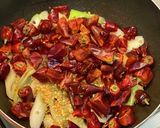 辣子鶏(ラーズージー、揚げ鶏の麻辣炒め)作り方9写真