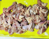 旨みたっぷり！チキンのトマトソース煮込み作り方2写真
