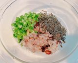 簡単ネギ塩昆布のおにぎり作り方1写真