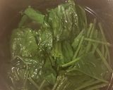 【減塩】ほうれん草となめこの味噌汁作り方1写真