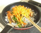 鯖缶としらたきの彩り炒め煮作り方4写真