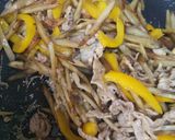 作りおきに☆豚肉とパプリカのきんぴら牛蒡作り方3写真