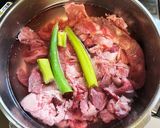 牛すじ肉でとろとろ牛丼(圧力鍋使用)作り方1写真