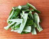 簡単ヘルシー☆夏野菜の牛すじ煮込み作り方2写真