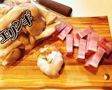 【簡単】キノコとベーコンのペペロン炒め作り方1写真