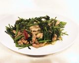 空芯菜と鶏せせり肉のピリ辛炒め作り方5写真