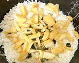 塩鮭と松茸のお吸い物で炊き込みご飯☆作り方2写真