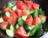 美味♪箸が止まらない♪卵と夏野菜の炒め物作り方4写真